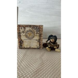 Boyds Bears & friends  The Wee Folkstone Collection #36502 Halfdogger 1997